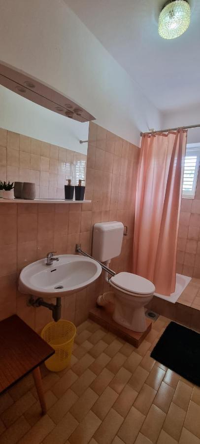 Apartman Anka Palit Exterior photo